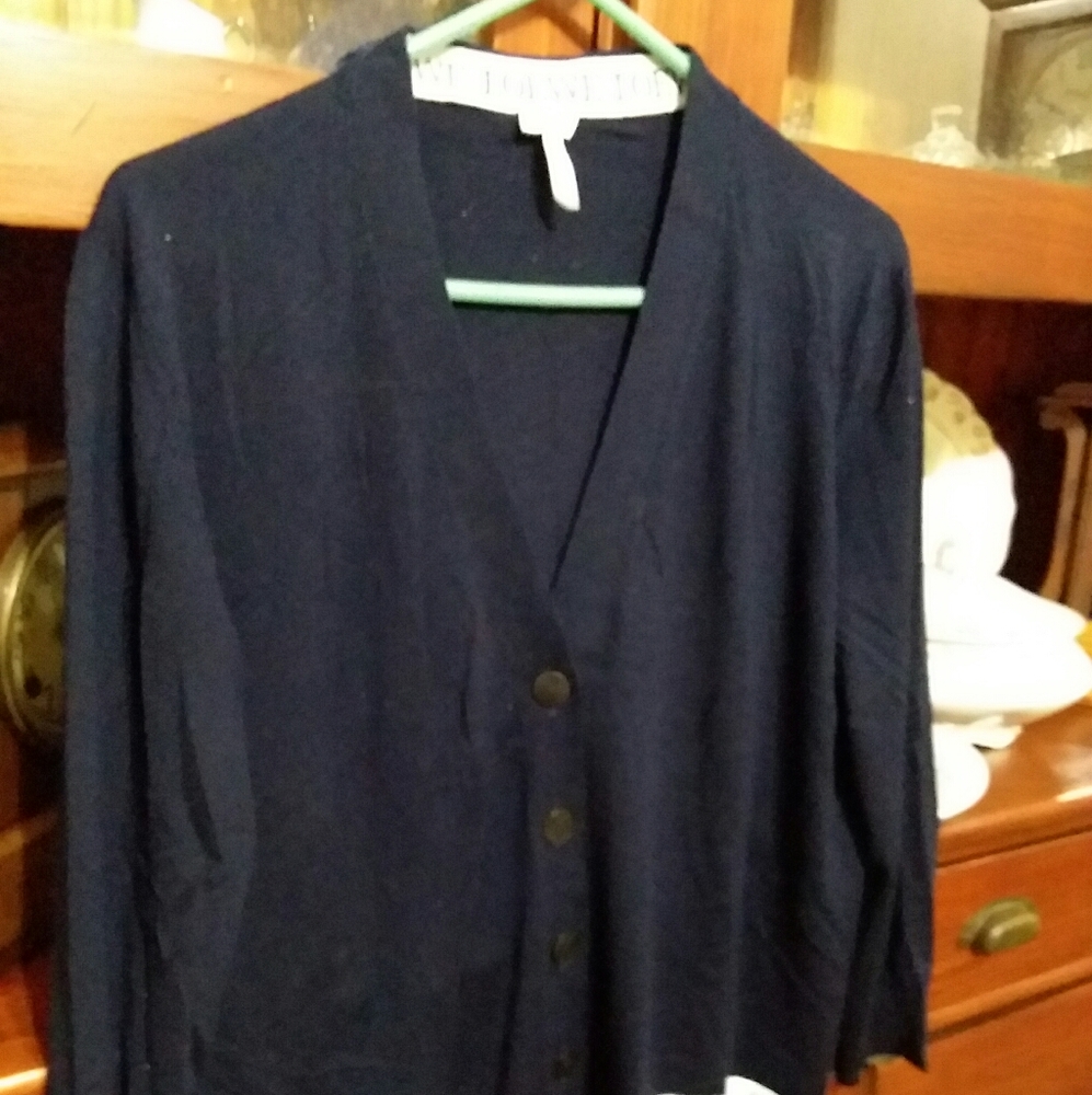 Loewe navy cardigan 98% wool size large